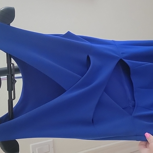 Betsy Johnson Beautiful Blue Cutout Back Dress - Picture 2 of 3